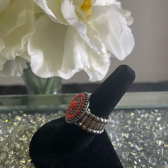 Paparazzi Ring - Picture 2 of 2